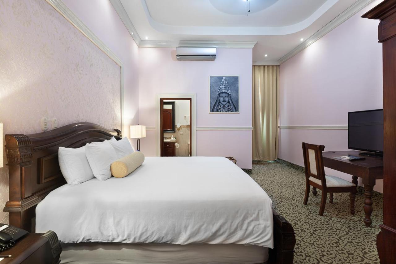 Hotel La Perla León Kültér fotó