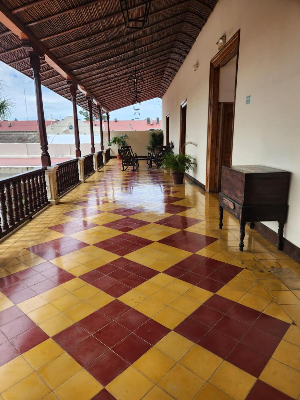 Hotel La Perla León Kültér fotó