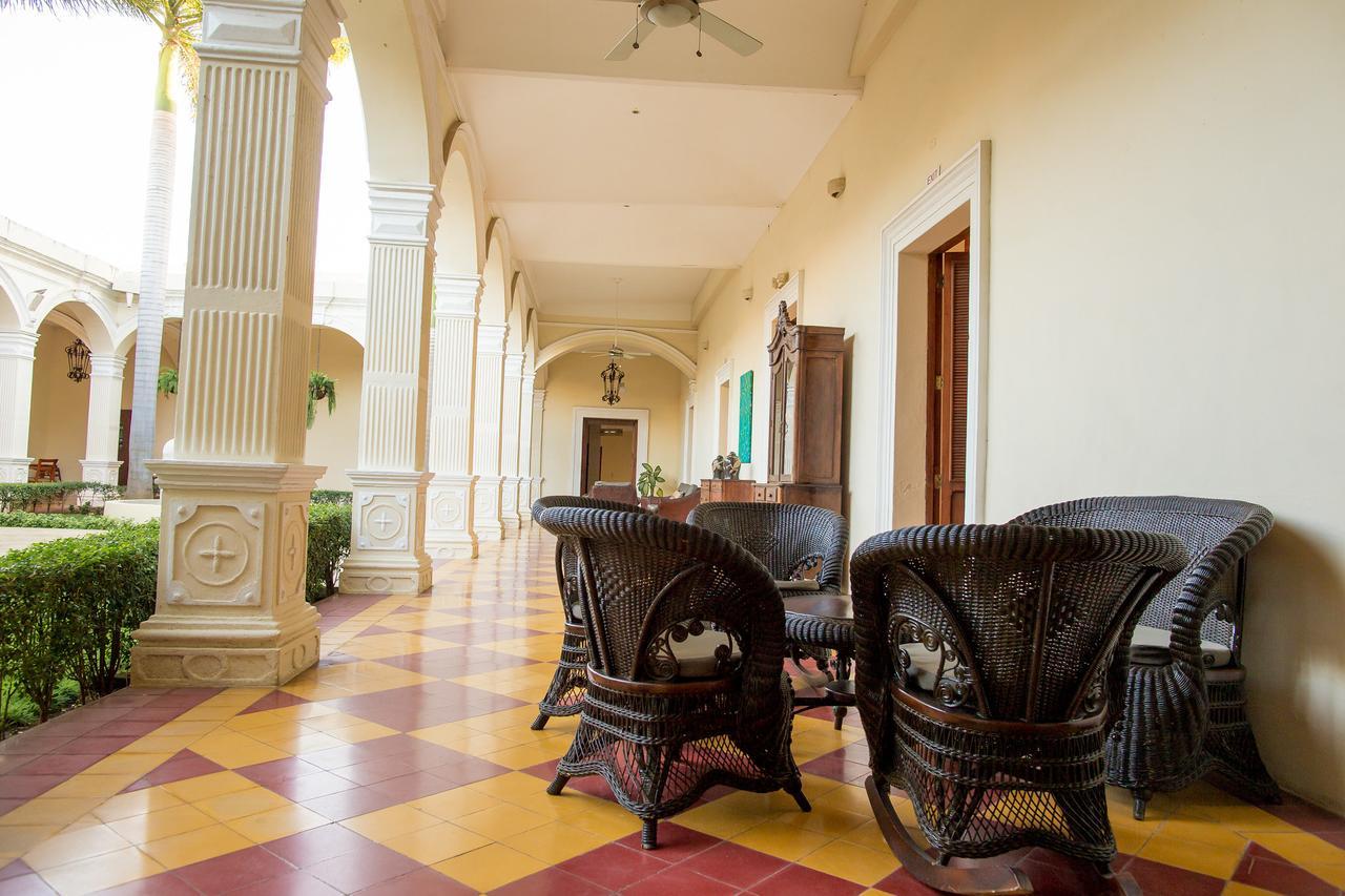 Hotel La Perla León Kültér fotó
