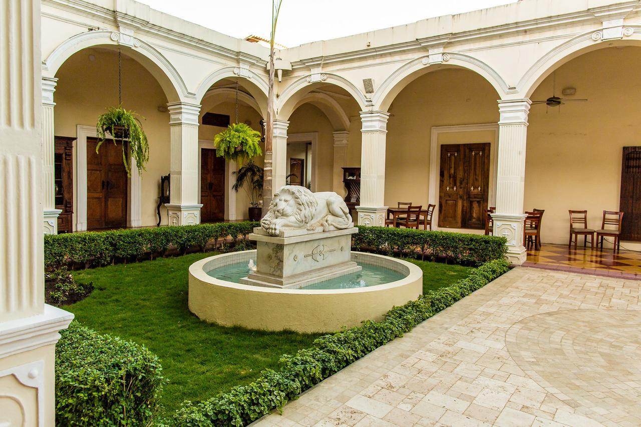 Hotel La Perla León Kültér fotó