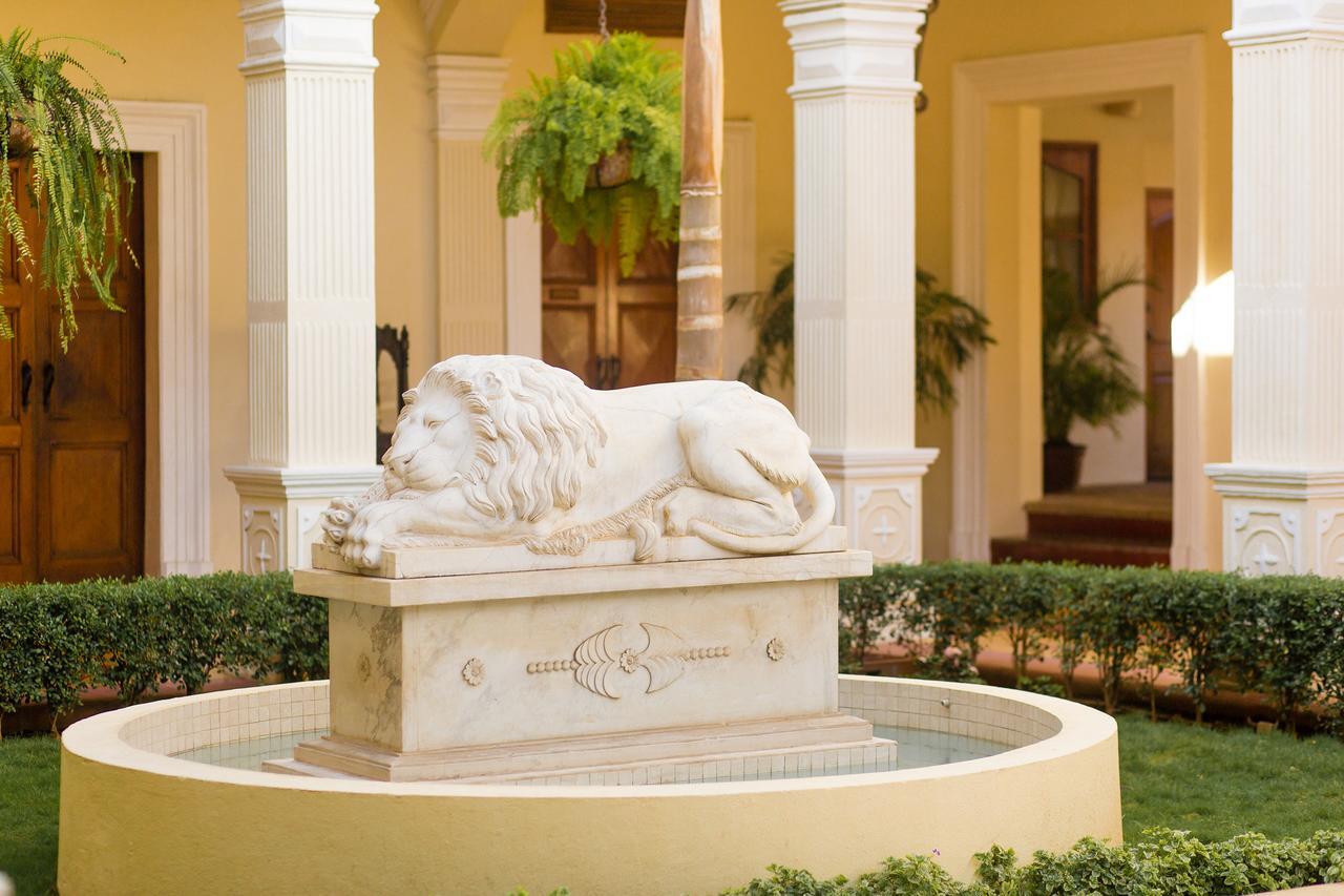 Hotel La Perla León Kültér fotó